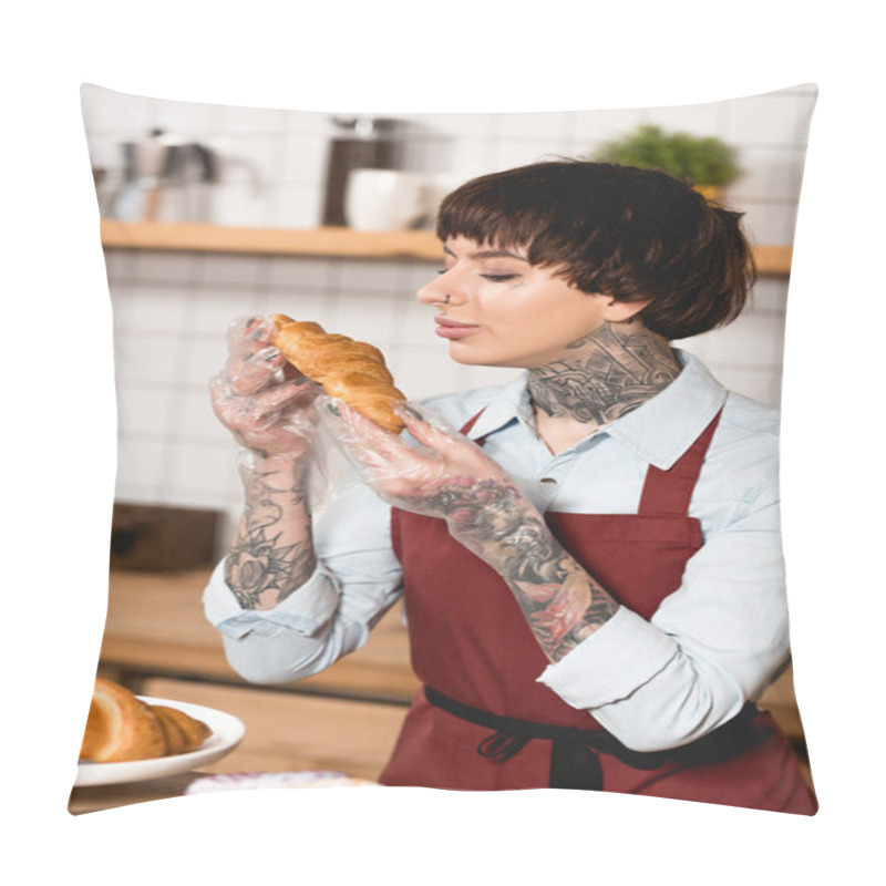 Personality  Pretty Barista In Disposable Gloves Holding Delicious Croissant Pillow Covers