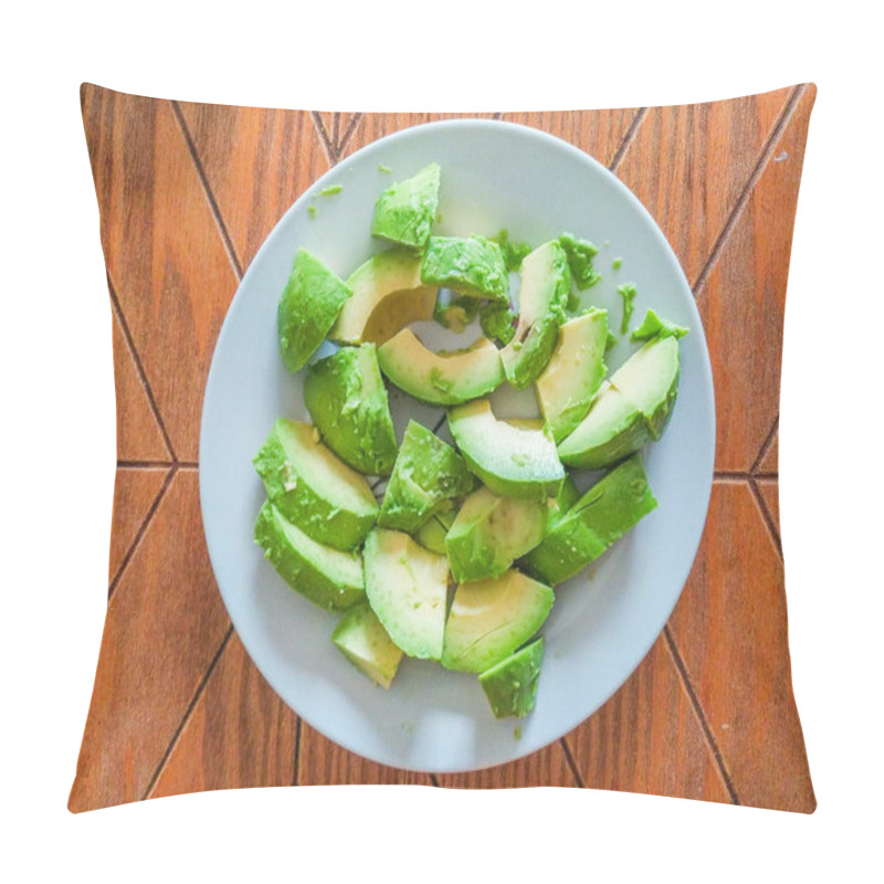 Personality  Freshly Sliced Avocado On A Plate.  Vibrant Green Hues And A Natural, Rustic Feel. Perfect For Healthy Eating, Food Blogs, And Recipe Websites. Pillow Covers