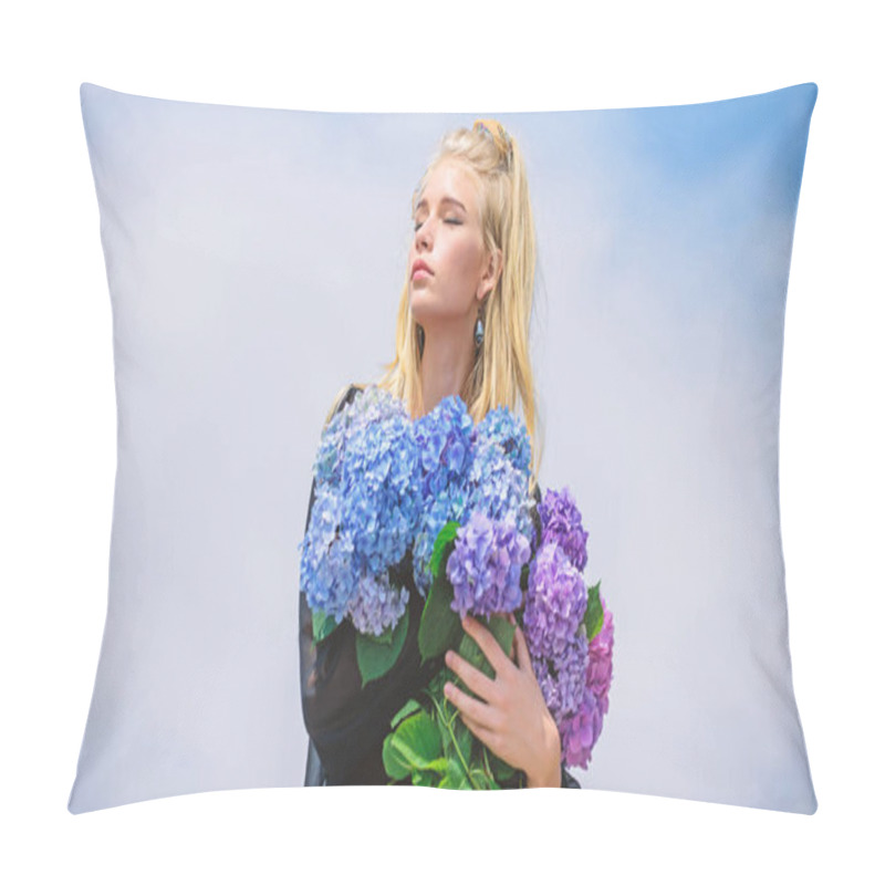 Personality  Flowers Tender Fragrance. Fashion And Beauty Industry. Girl Tender Fashion Model Hold Hydrangea Flowers Bouquet. Makeup And Fashion Style. Fashion Trend Spring. Meet Spring With New Perfume Fragrance Pillow Covers