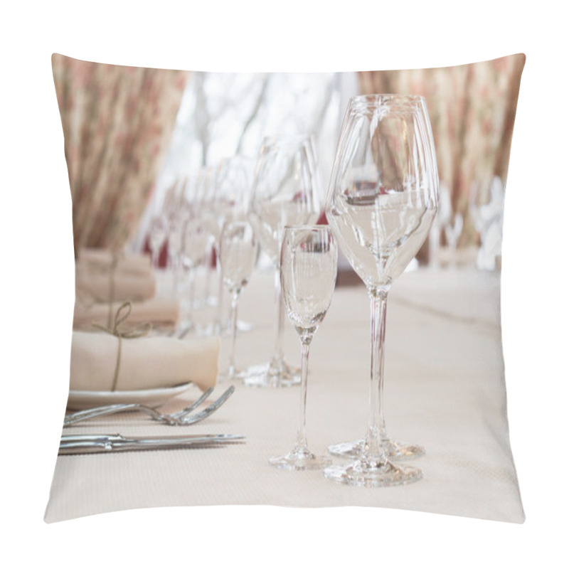 Personality  Interior Of The Cafe In The Style Of Provence. Table Setting Pillow Covers