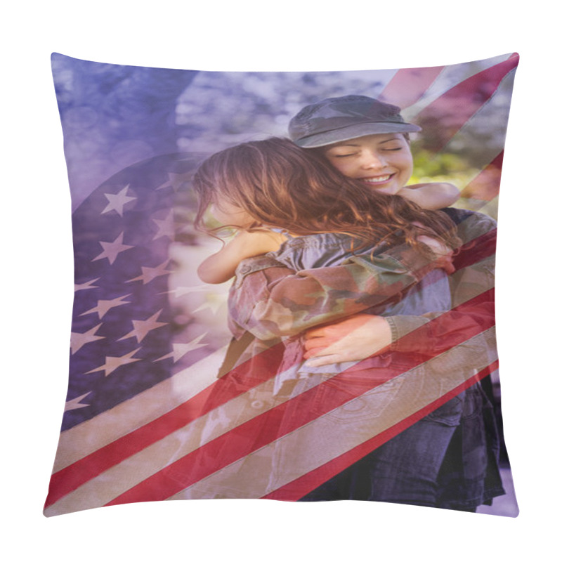 Personality  Soldier Reunited With Her Daughter Pillow Covers