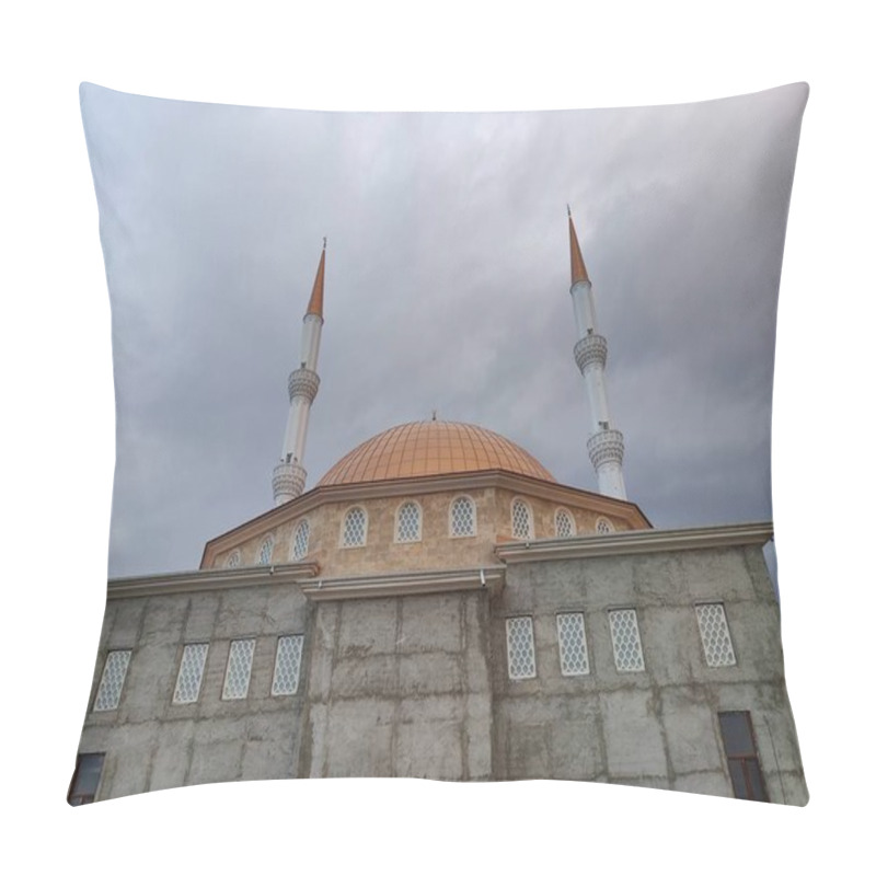 Personality  Turkiye, November 15, 2024, Majestic Mosque Under Stormy Skies: A Serene Symbol Of Faith And Resilience Standing Tall Against Dark Clouds, With Twin Minarets Reaching For The Heavens. Pillow Covers