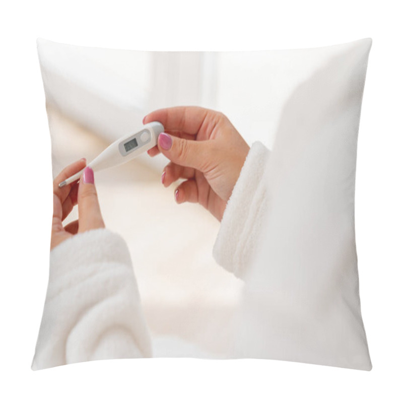 Personality  Female Hands Holding A Digital Thermometer With High Temperature Pillow Covers