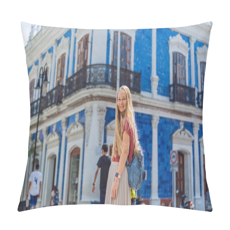 Personality  Female Tourist In Front Of Casa De Los Azulejos In Villahermosa, Mexico. Quintana Roo Travel, Cultural Exploration, And Historic Architecture Concept. Pillow Covers