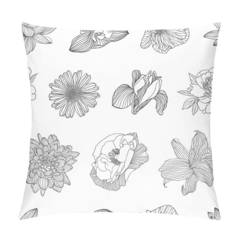 Personality  Seamless Pattern Of Different Flowers. Pillow Covers