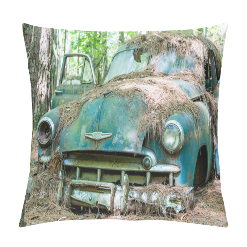 Personality  Old Chevy In Woods Pillow Covers