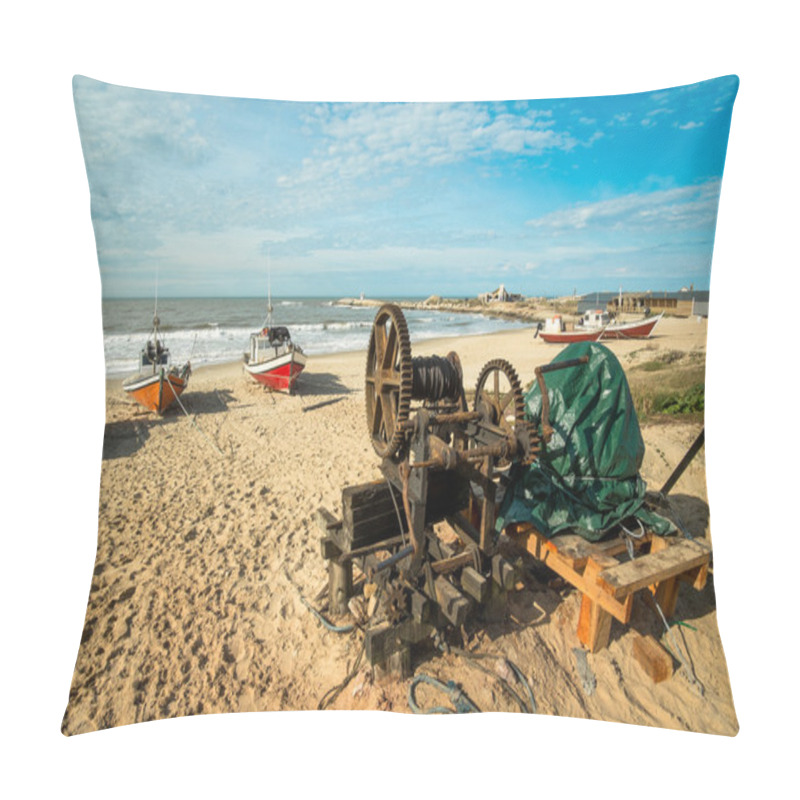 Personality  Old Winch At The Beach Pillow Covers