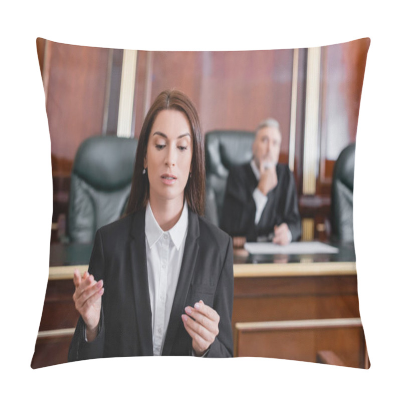 Personality  Brunette Prosecutor Pointing With Finger During Speech In Courtroom Near Judge On Background Pillow Covers