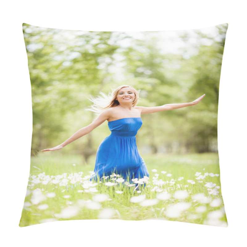 Personality  Happy Woman Pillow Covers