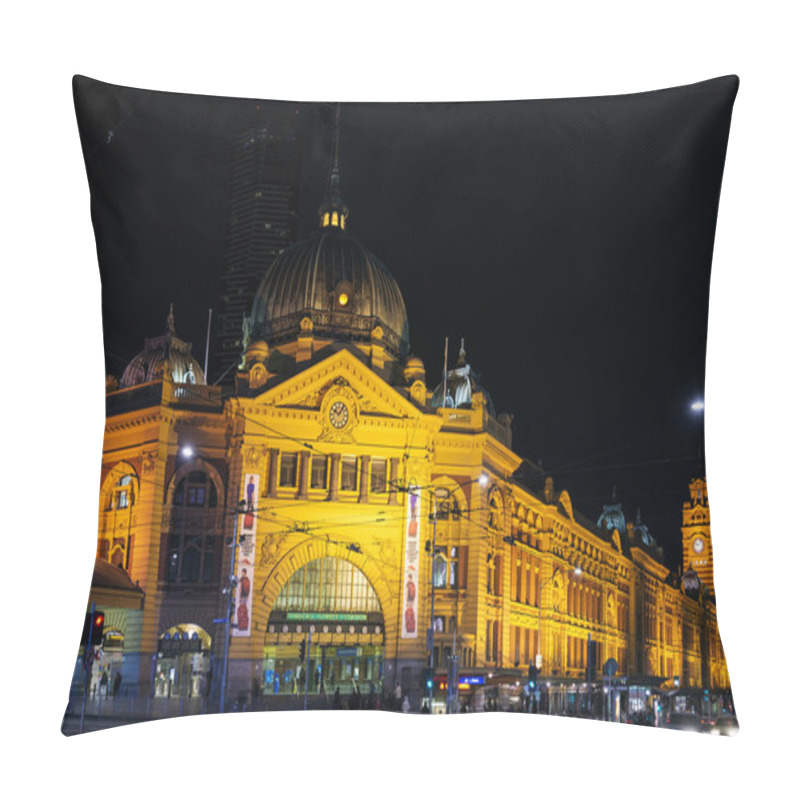 Personality  Flinders Street Railway Station In Central Melbourne City Austra Pillow Covers