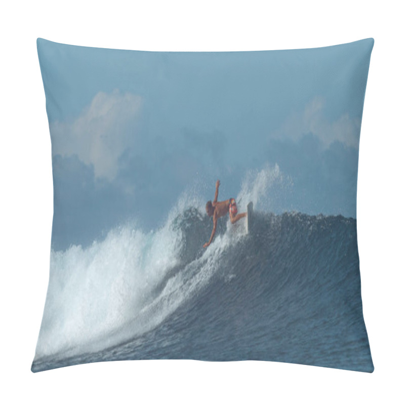 Personality  Athletic Man On Summer Holiday Does A Sharp Turn On Big Wave With His Surfboard. Adrenaline Seeking Male Surfs Large Deep Blue Waves. Breathtaking Shot Of Fearless Surfer Dude Riding A Massive Swell. Pillow Covers