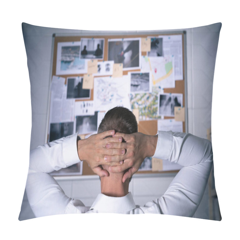 Personality  Policeman Or Private Detective Searching Crime Investigation Board Pillow Covers