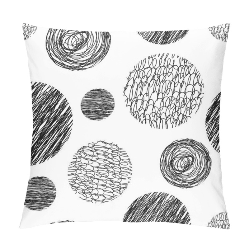 Personality  Seamless Pattern With Scribbles Circles. Pillow Covers