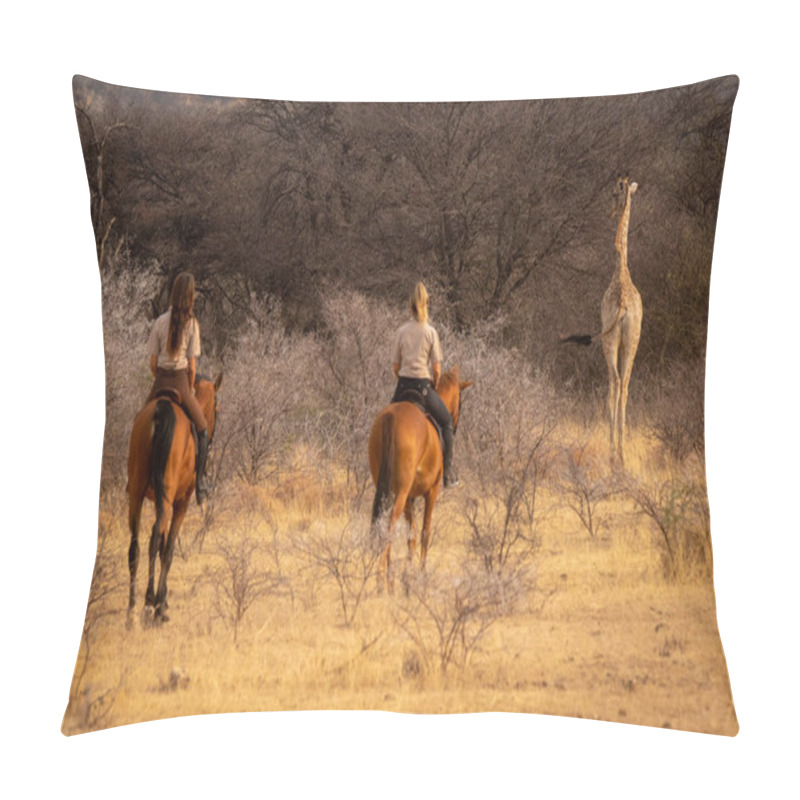 Personality  Blonde And Brunette Following Giraffe On Horseback Pillow Covers