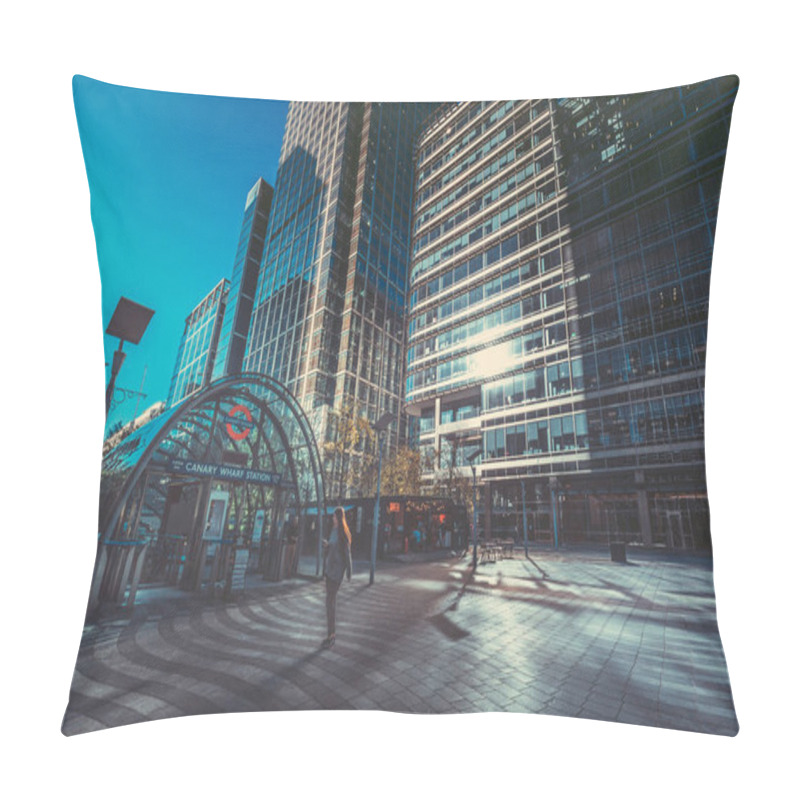 Personality  Aug 10, 2017 - Tsim Sha Tsui, Hong Kong : View Of Street With Crowd Of People Pillow Covers