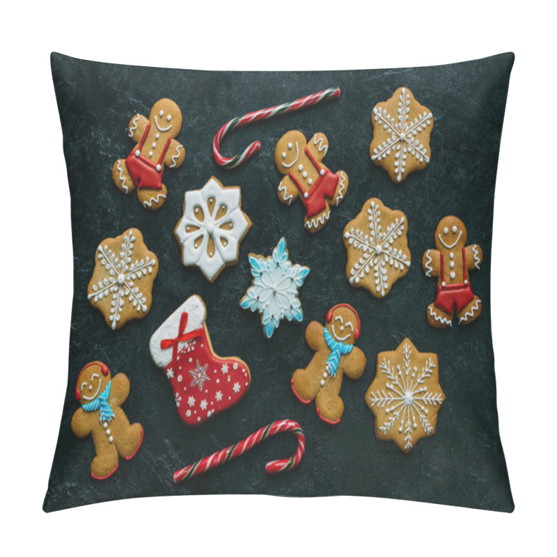 Personality  Homemade Gingerbreads With Icing Pillow Covers