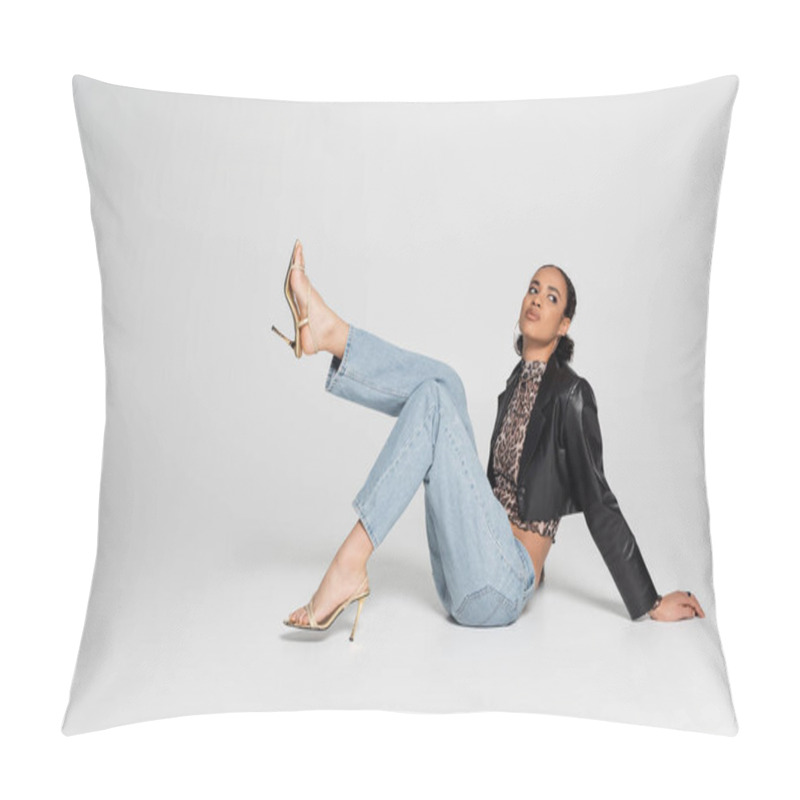 Personality  Full Length Of Confident African American Woman In High Heeled Sandals And Trendy Outfit Posing On Grey  Pillow Covers