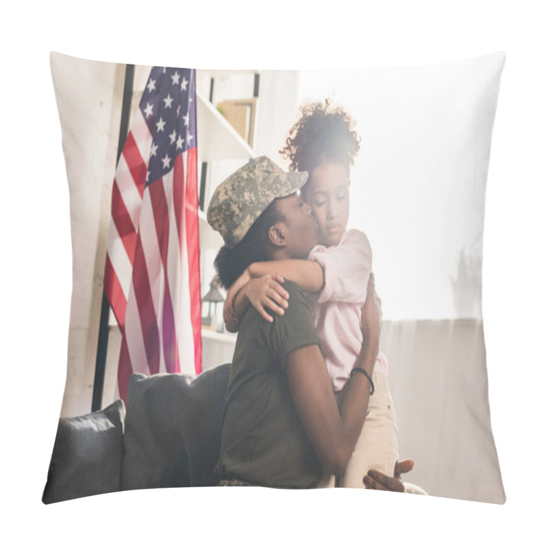 Personality  Woman In Camouflage Clothes Kissing Her Daughter  Pillow Covers