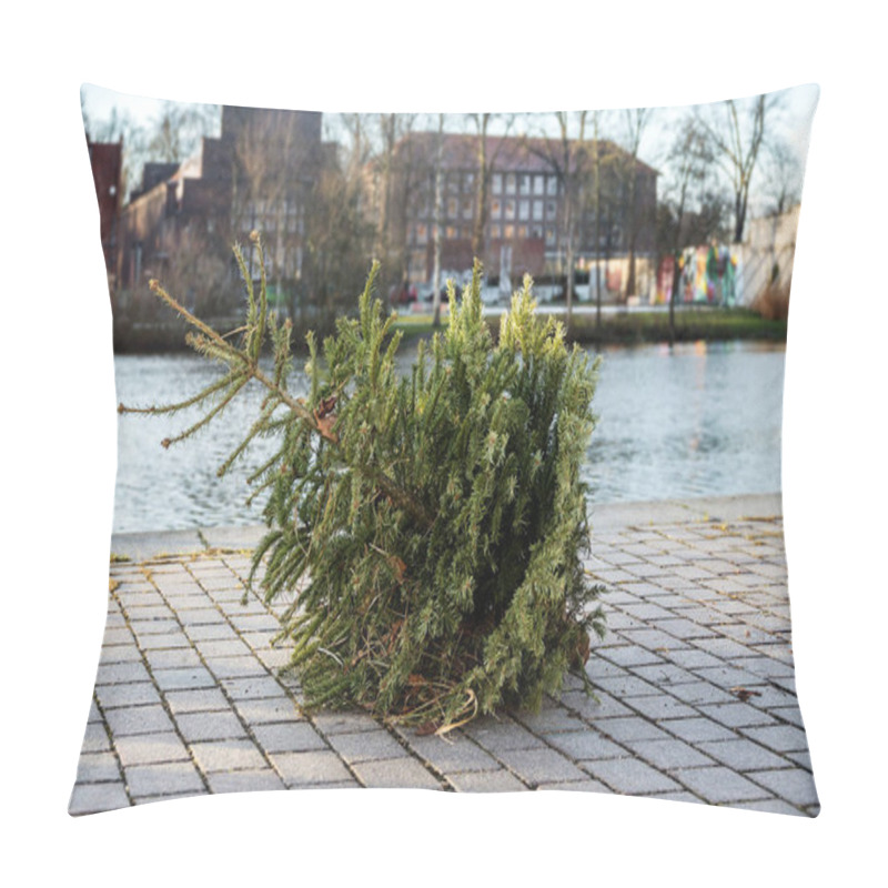 Personality  Christmas Tree Thrown Away On The Street After Christmas, Waiting For The Garbage Disposal Pillow Covers