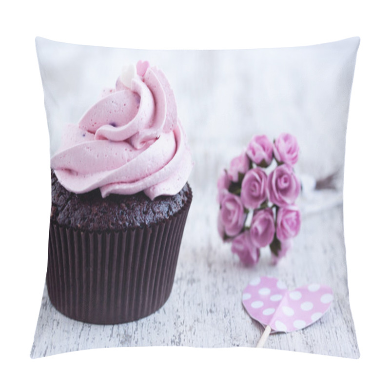 Personality  Pink Chocolate Cupcake Pillow Covers