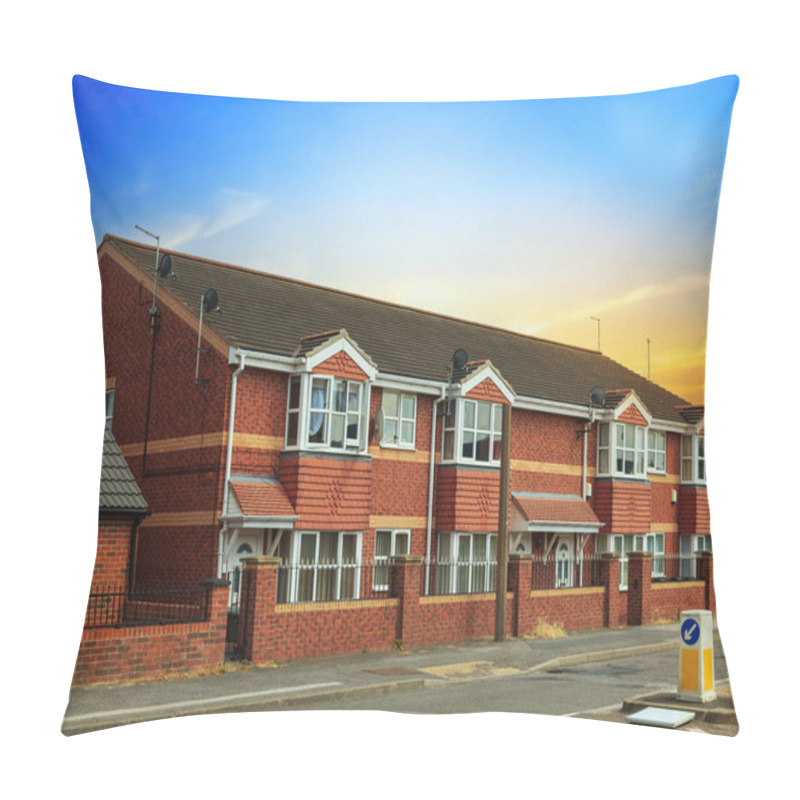 Personality  Typical English Street At Sunset Pillow Covers