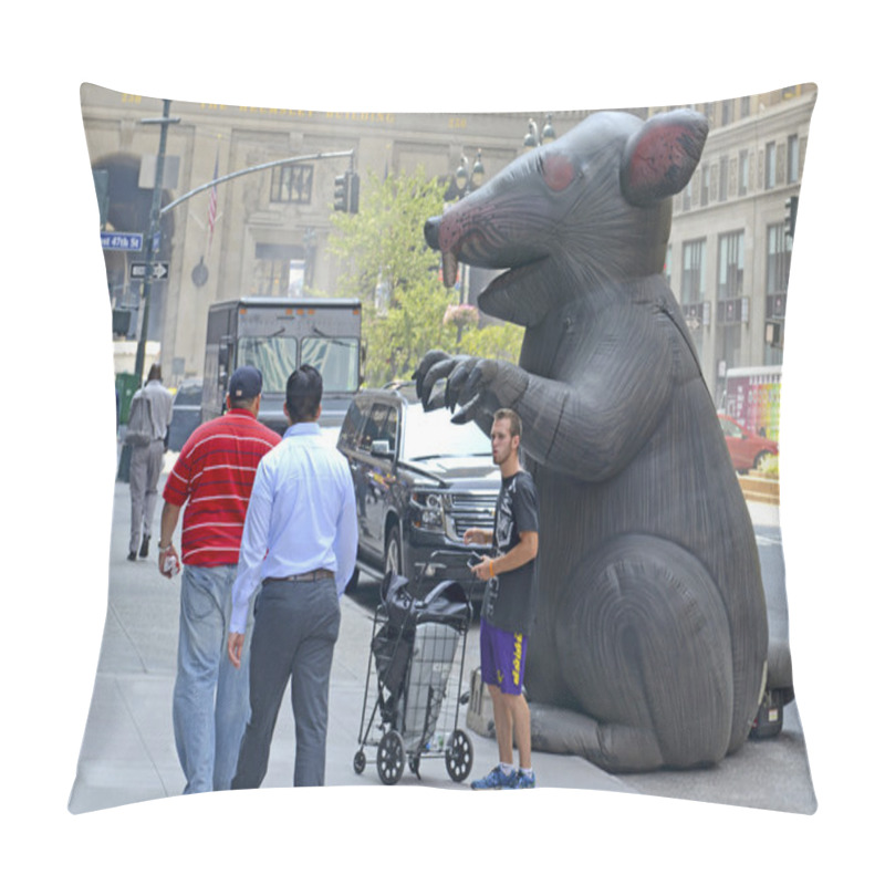 Personality  Inflatable Rat Known As Scabby The Rat, Used By A Labor Union Pillow Covers