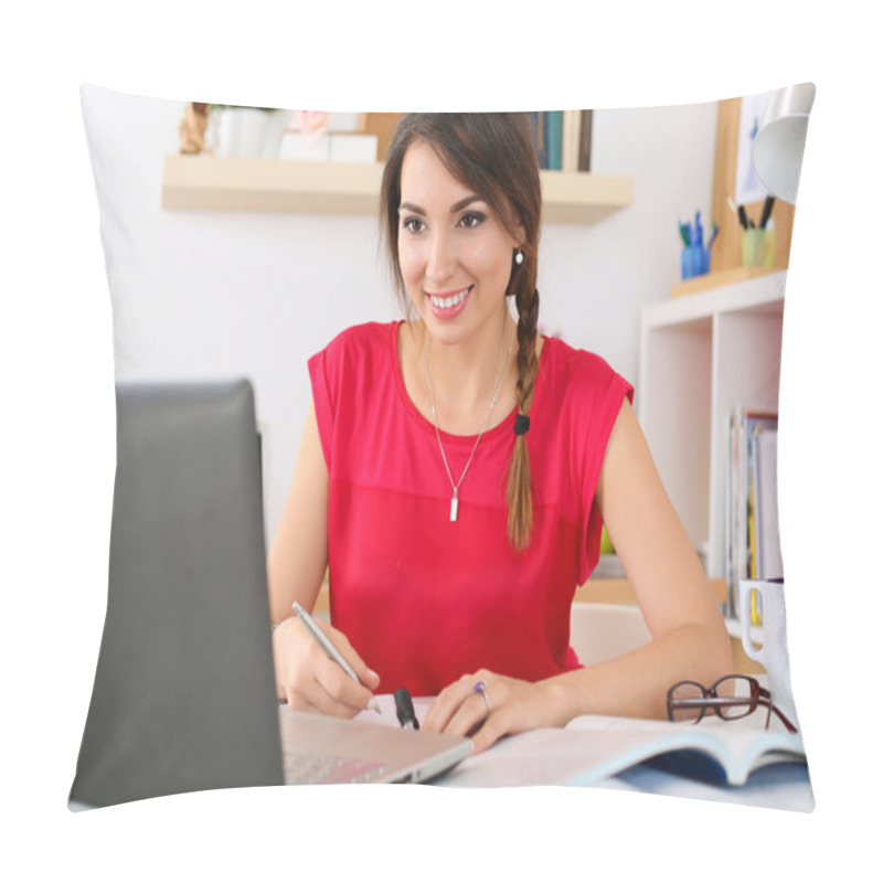 Personality  Beautiful Smiling Female Student Using Online Education Service Pillow Covers