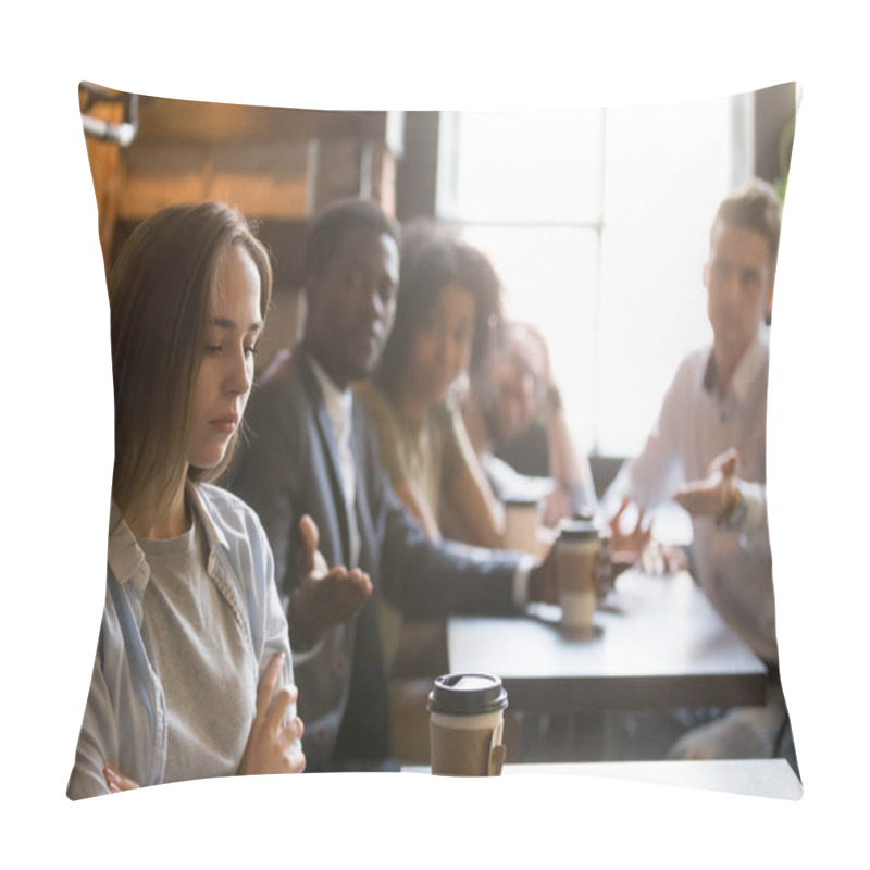 Personality  Multiracial Friends Trying To Make Peace With Offended Insulted Pillow Covers