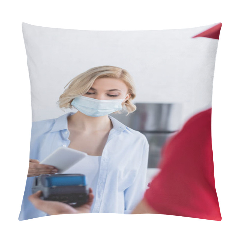 Personality  Delivery Man On Blurred Foreground Holding Payment Terminal Near Woman In Medical Mask, Blurred Foreground Pillow Covers