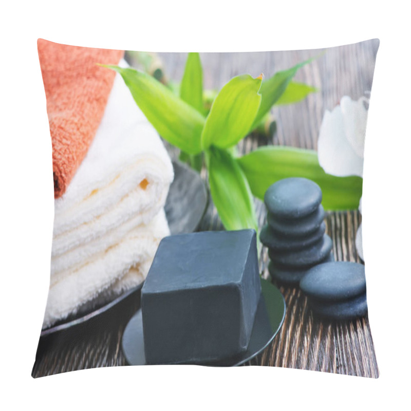 Personality  SPA Objects On A Table Pillow Covers