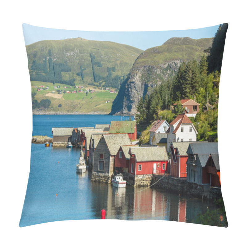 Personality  Huts In Norway Pillow Covers