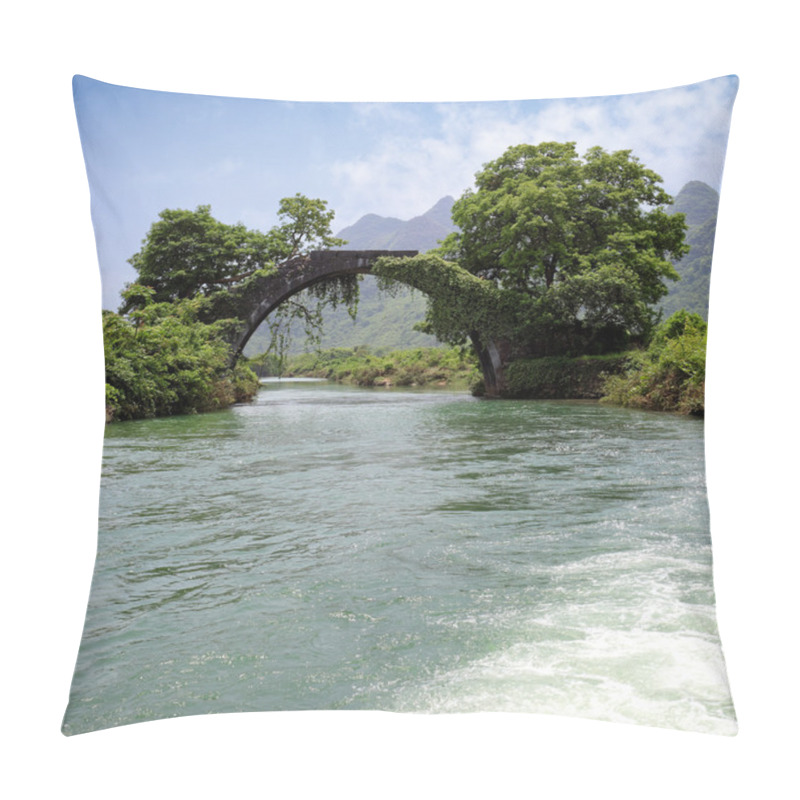 Personality  Old Stone Arch Bridge Pillow Covers