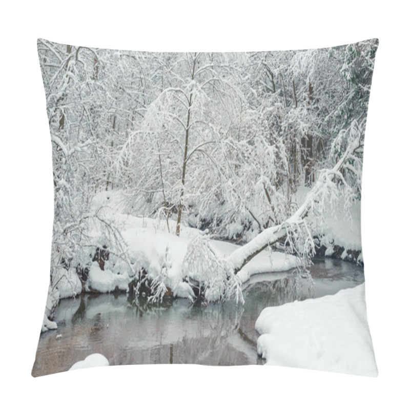 Personality  Snowy Winter Forest And Flowing River. Scenic Landscape On A Winter Day In The Forest Pillow Covers