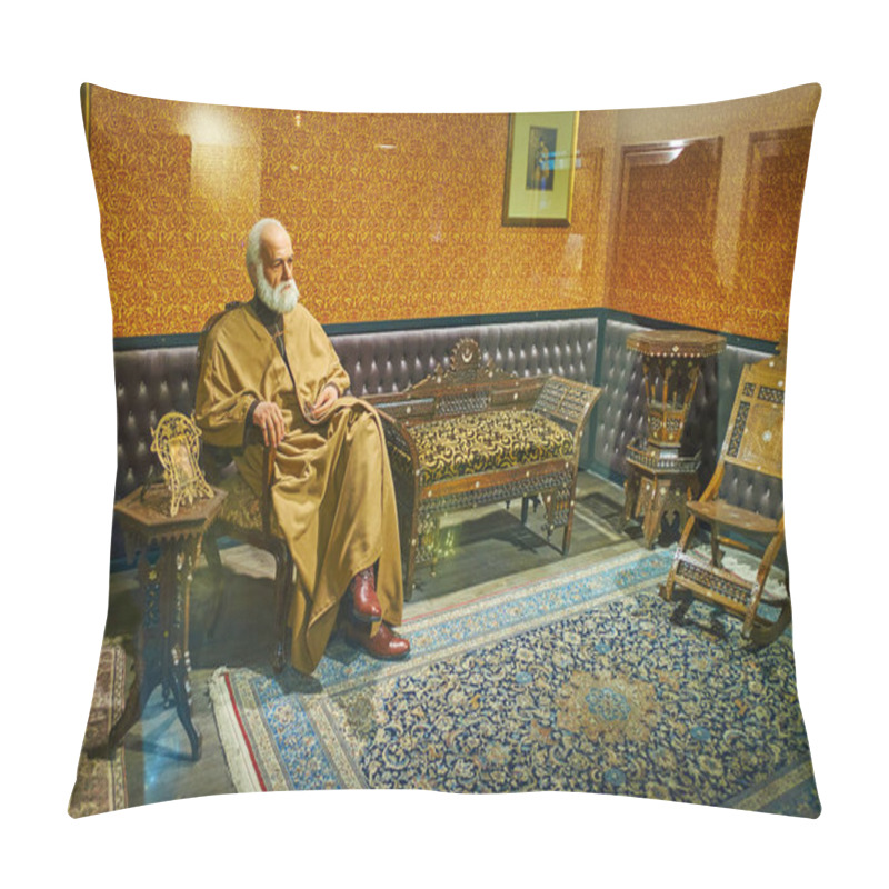 Personality  Recreation Of Hossein Aqa Malek In His Cabinet, Malek Museum, Te Pillow Covers