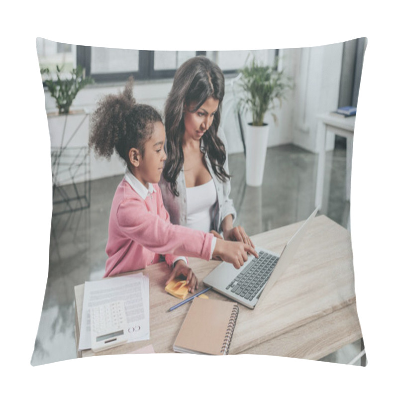 Personality  Businesswoman Typing On Laptop Pillow Covers