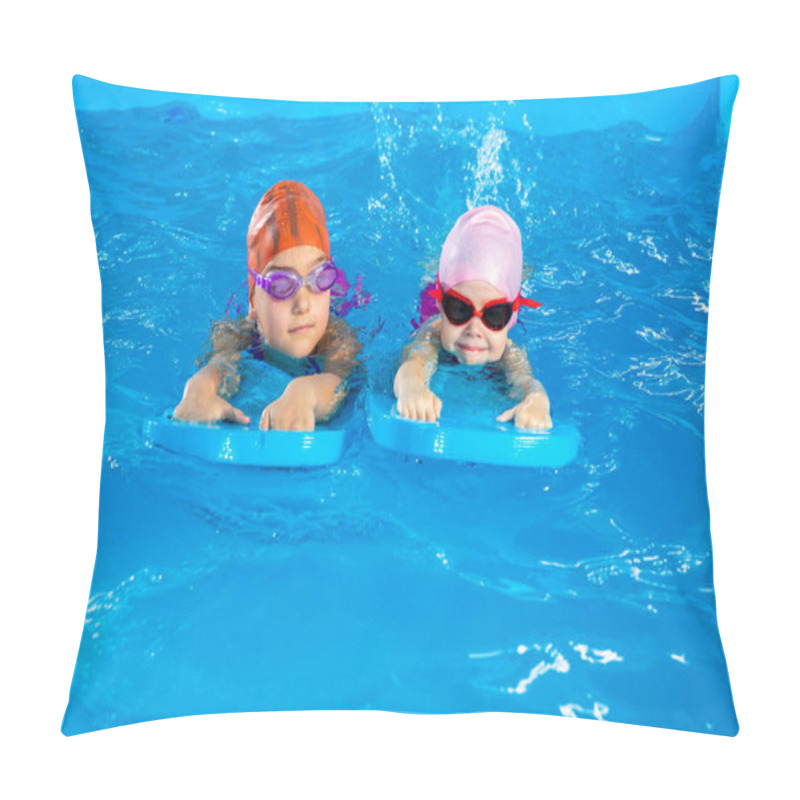 Personality  Two Little Girls Learning How To Swim In Swimming Pool And Having Fun Using Flutter Boards Pillow Covers