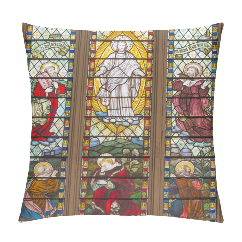 Personality  LONDON, GREAT BRITAIN - SEPTEMBER 14, 2017: The Transfiguration Of The Lord On The Stained Glass In The Church St. Catharine Cree From 19. Cent. Pillow Covers