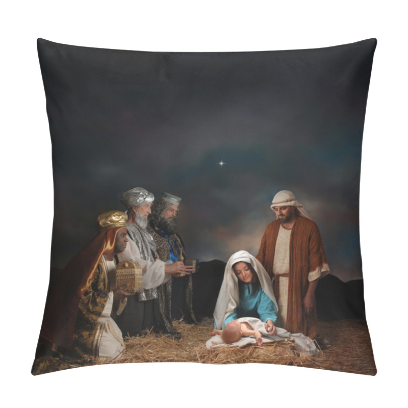 Personality  Christmas Nativity With Wise Men Pillow Covers