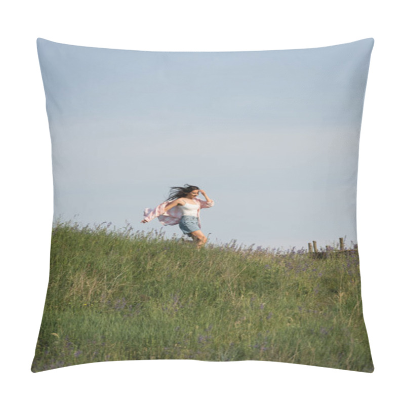 Personality  Excited Woman Running In Grassy Field With Wildflowers On Summer Day Pillow Covers