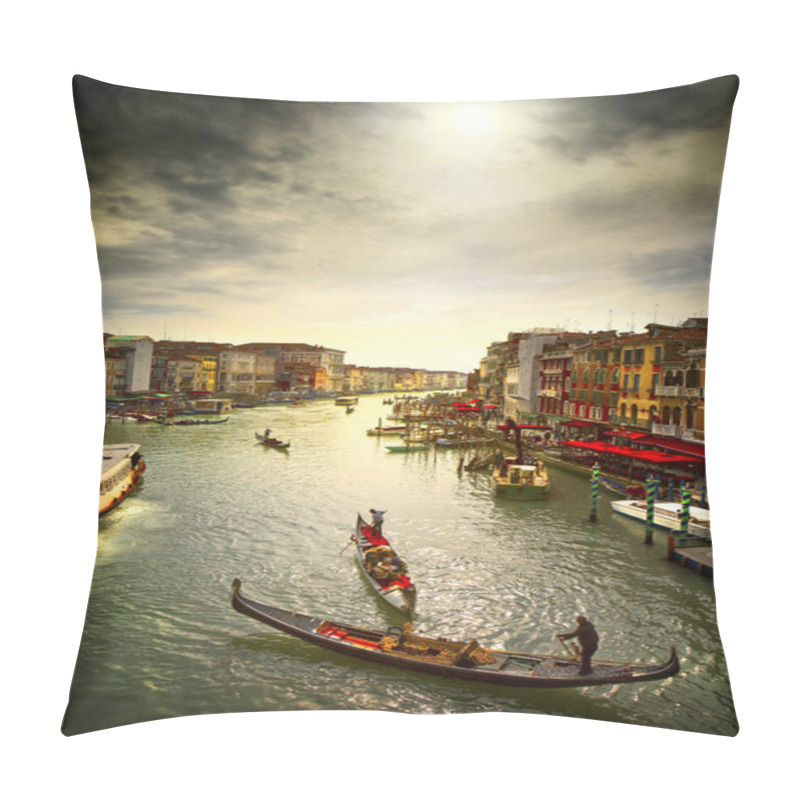 Personality  Grand Canal. Pillow Covers