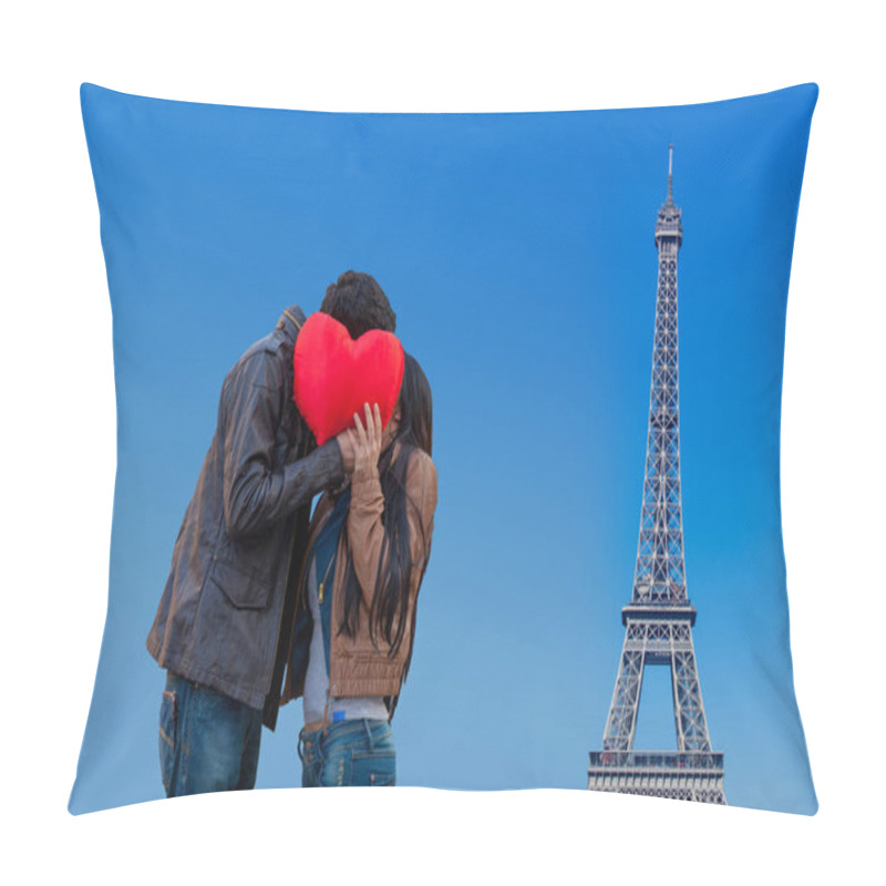 Personality  Young Couple With Heart Shape Toy Kissing On Background With Eiffel Tower Pillow Covers