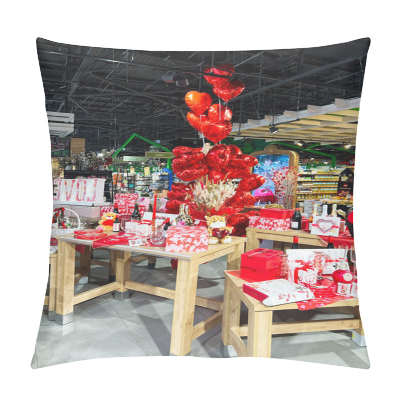 Personality  Kyiv, Ukraine - February 11, 2025: Elegant Valentine's Day Display Featuring Red Heart Balloons, Gifts, And Holiday Decorations. Pillow Covers