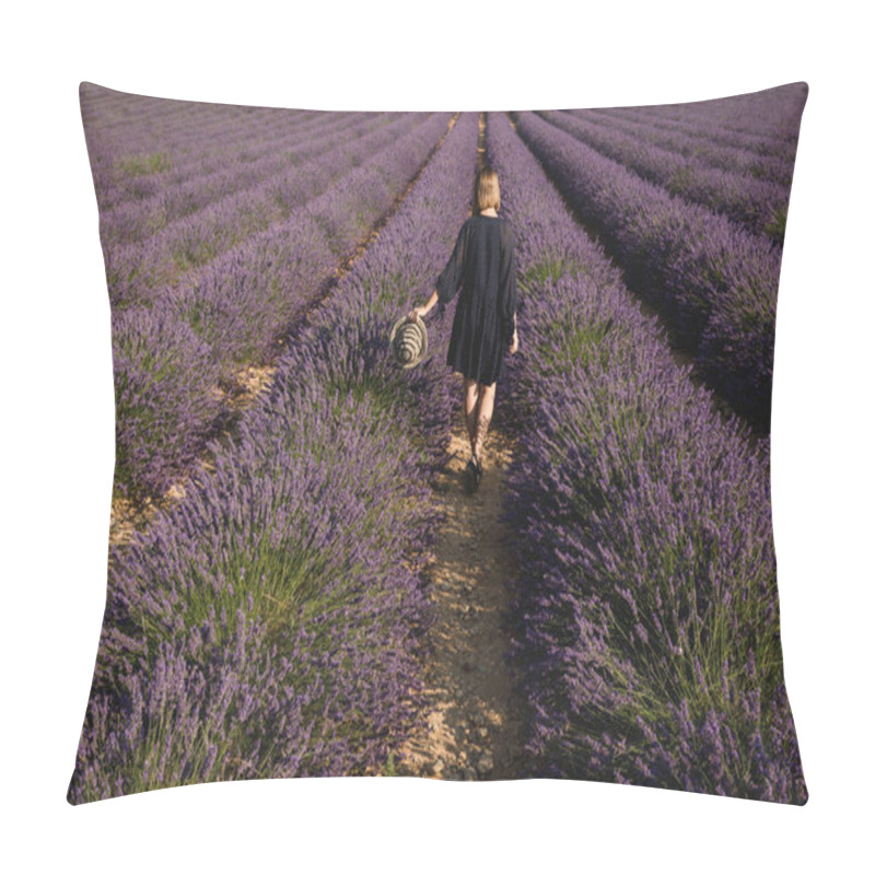 Personality  Back View Of Girl Holding Hat And Walking On Lavender Field, Provence, France Pillow Covers