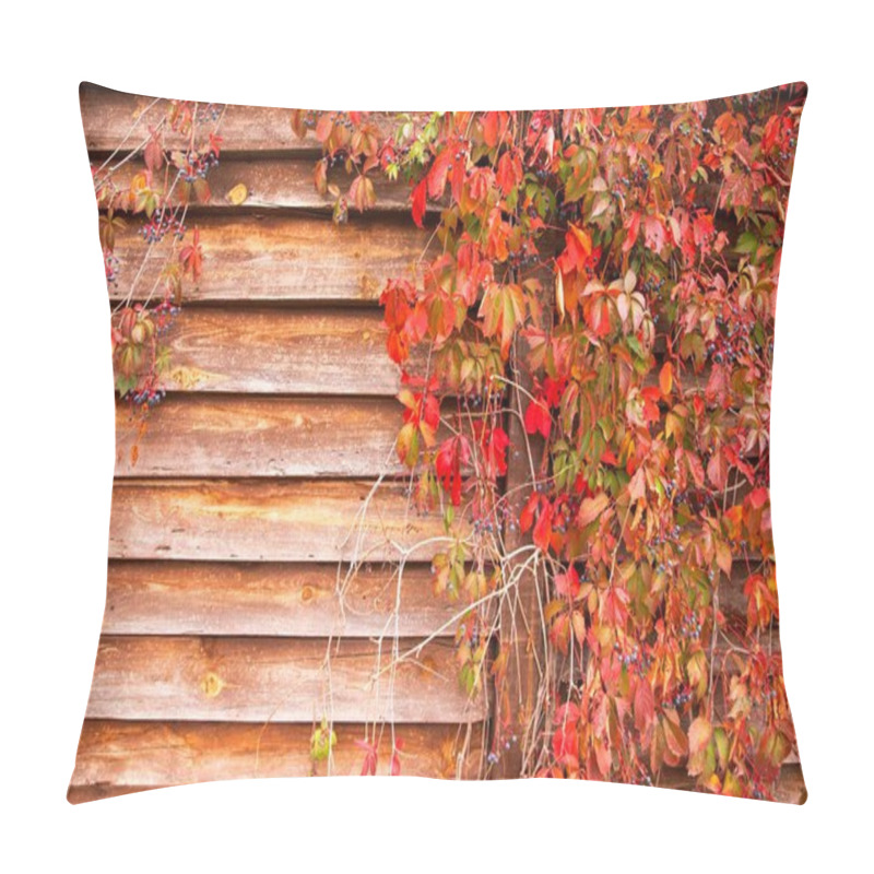 Personality  Rustic Wooden Wall With Red Autumn Leaves And Blue Berries Pillow Covers