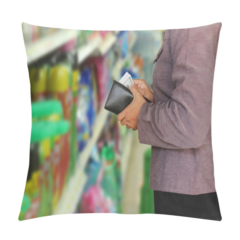 Personality  Women Holding Money Pillow Covers