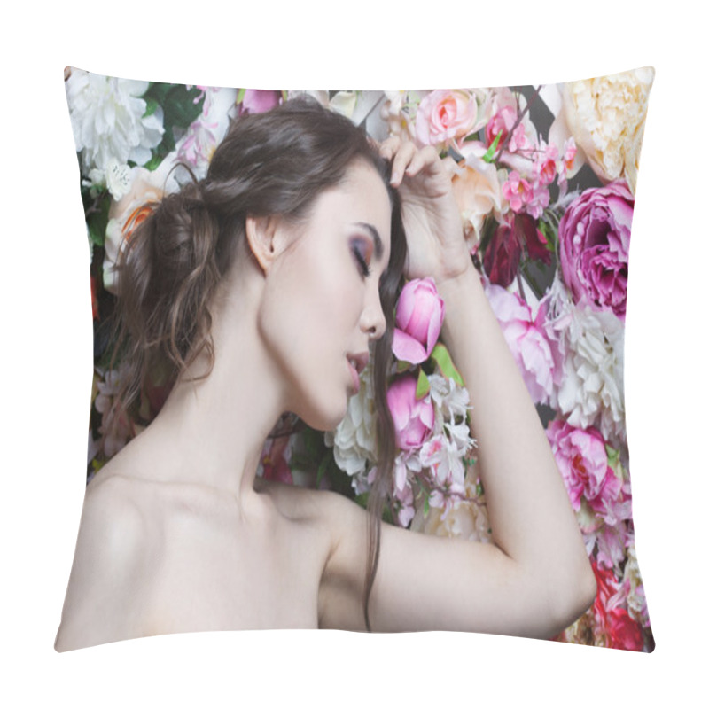 Personality  Portrait Of Beautiful Fashion Girl, Sweet, Sensual. Beautiful Makeup And Messy Romantic Hairstyle. Flowers Background. Green Eyes. Pillow Covers