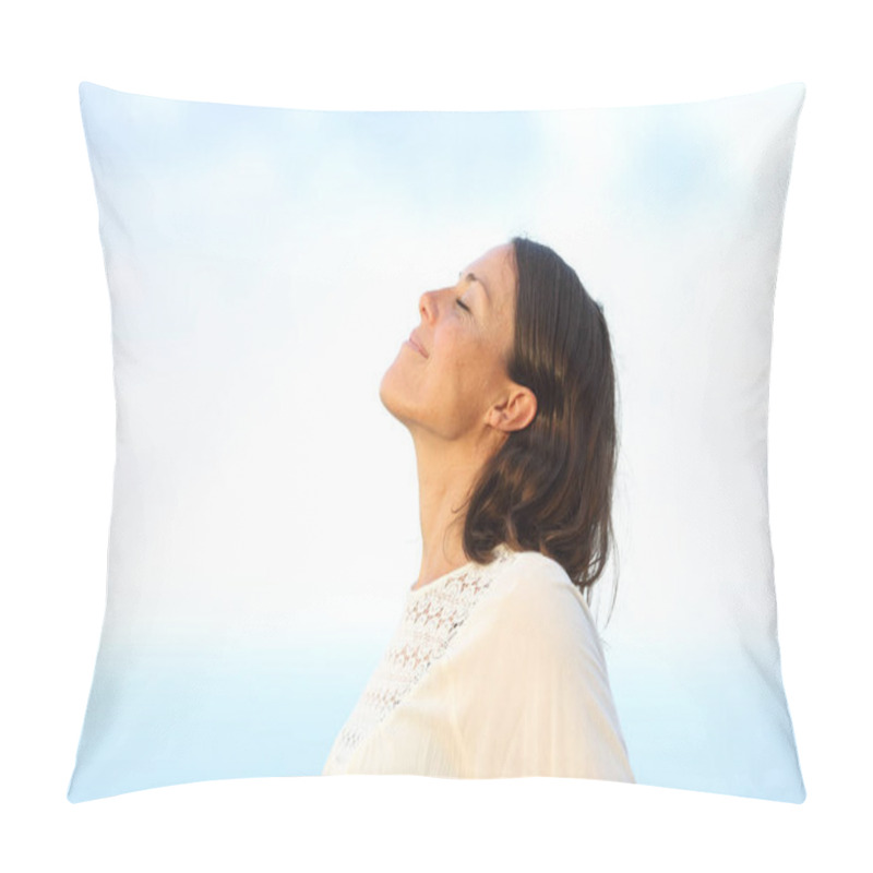 Personality  Side View Portrait Of A Satisfied Adult Woman Breathing Fresh Air Standing On A Beach In Summer Pillow Covers