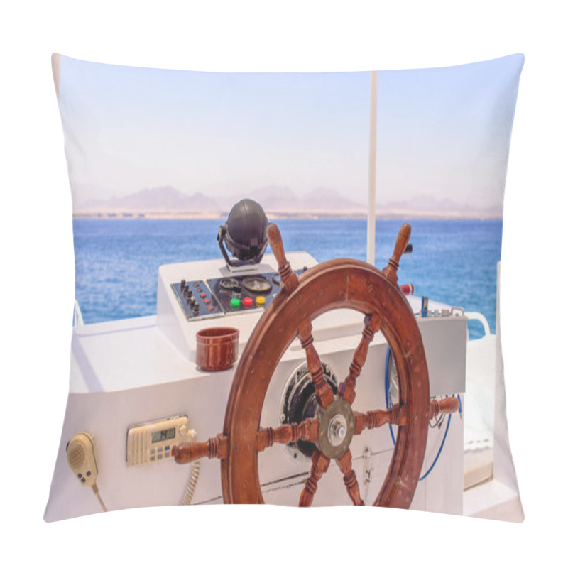 Personality  Ships Wheel And Navigation Console Pillow Covers