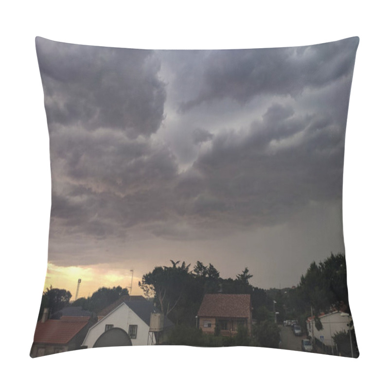 Personality  Gray Clouds In A Dark Sky Leaving Rain And Wind In The Community Of Madrid, In Spain, Europe. Horizontal Photography. Pillow Covers