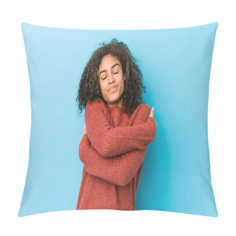 Personality  Young African American Curly Hair Woman Hugs, Smiling Carefree And Happy. Pillow Covers